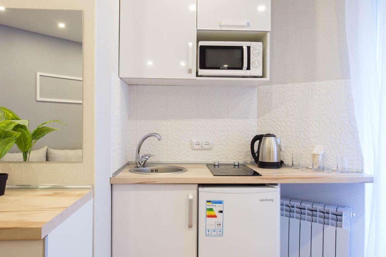 חארקיב New Studio In The City Center - Mykoly Khvylovoho Str 5-2 מראה חיצוני תמונה